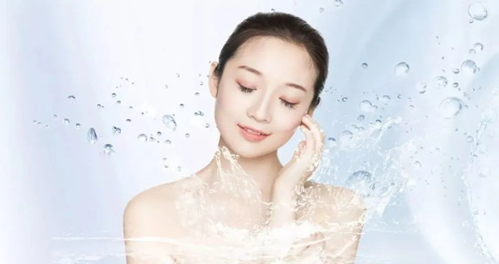 补水能祛痘印吗 补水的好处